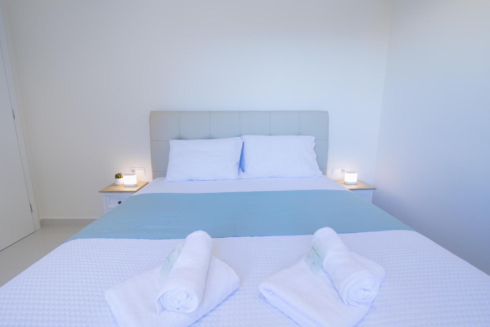 Apartament Corfu White